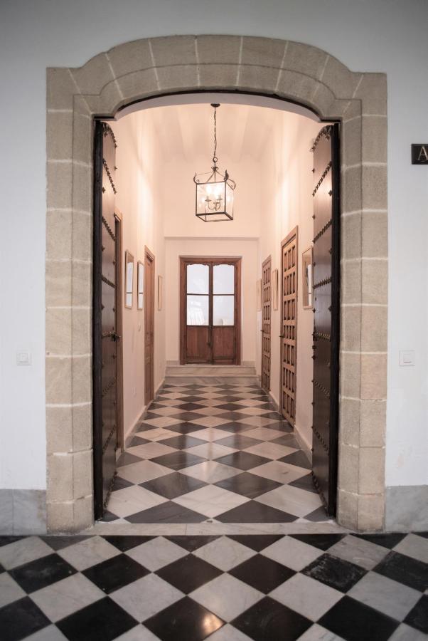 Gatu Premium Apartamento Palacio Oneto Con Jardin Privado " Preferente Mayores De 25 Anos Y Familias " El Puerto de Santa María Exteriér fotografie